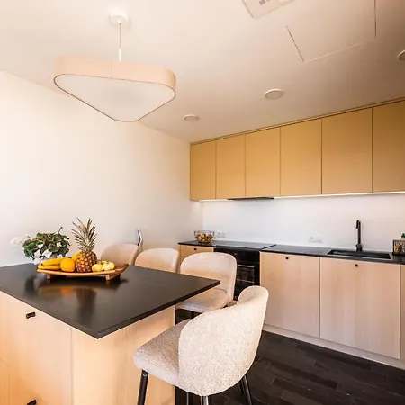 Kaluri Seaview * Κουρεσάαρε