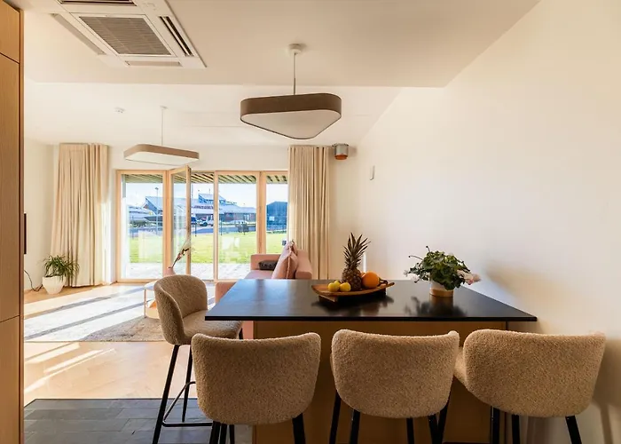 Kaluri Seaview Апартаменты Курессааре